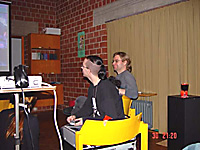 Hinter den Kulissen ist vor den Kulissen ...