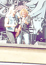 Verstärkung für Y & T: Dee Snider