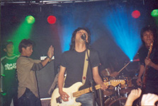 LOSO in Action! (Und die Security auf der Bühne in Aufruhr und unter Hochspannung!!)