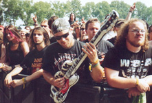 Manchmal ist der Blickwinkel in die andere Richtung interessanter als das Bühnengeschehen, denn auch hier wird schön 'mitgespielt'!!!