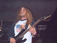 Don't drink and play ... Skullview-Gitarrist