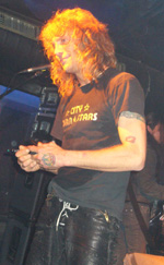 Da war die Welt noch in Ordnung: Steven Adler direkt nach der Show