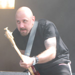 Anvil-Bassist G5