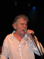 Die rauheste Stimme im Rock: Dan McCafferty krächzt sich durch den Set