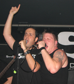 BEIDE Sänger von SceneS, und Nektarios zeigt, wo die Inspiration herkommt!