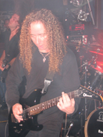 Ex-Anvil Chorus-Gitarrist Thaen Rasmussen an der Klampfe für Vicious Rumors