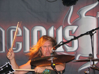 Larry 'The Animal' Howe - zurück bei den üblen Gerüchten