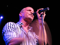 Äußerst charismatischer Frontmann: Michael Sadler