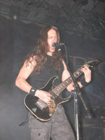 Cookie-Monster vocals bei EPICA