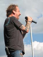 Bewegender Auftritt: Jack Russell (Great White)