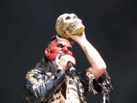 Die perfekte Maskerade im Verbund mit klasse Musik: Lizzy Borden