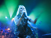 Too fast for foto: Doro