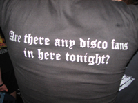 Rückseite des CRUSADER-T-Shirts