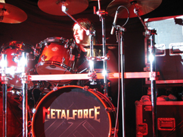 Jan Raddatz von ... (siehe Schlagzeug!)