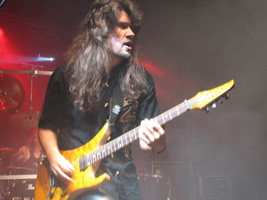 Victor Smolski in Aktion