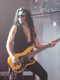 Coole Sau: Pawel am Bass