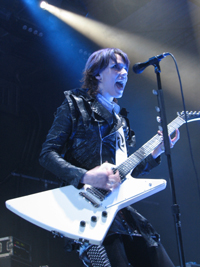 Sieht einfach IMMER gut aus: Lzzy (Halestorm)