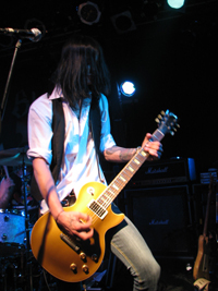 Too dark: Johnny (Shotgun Express)