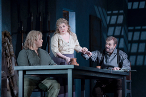 Sieglinde (Christiane Libor), Siegmund (Guy Mannheim) & Hunding (James Moellenhoff)