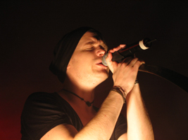 Augen zu, aber nicht 'Blind': Holly