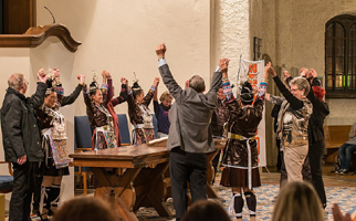 Die Dong Singers bei der ersten Zugabe