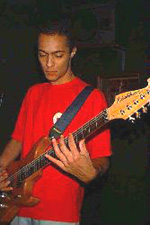 Alan Nevz (guitar)