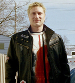 Sänger und Co-Texter bei Scenes: Alexander Koch